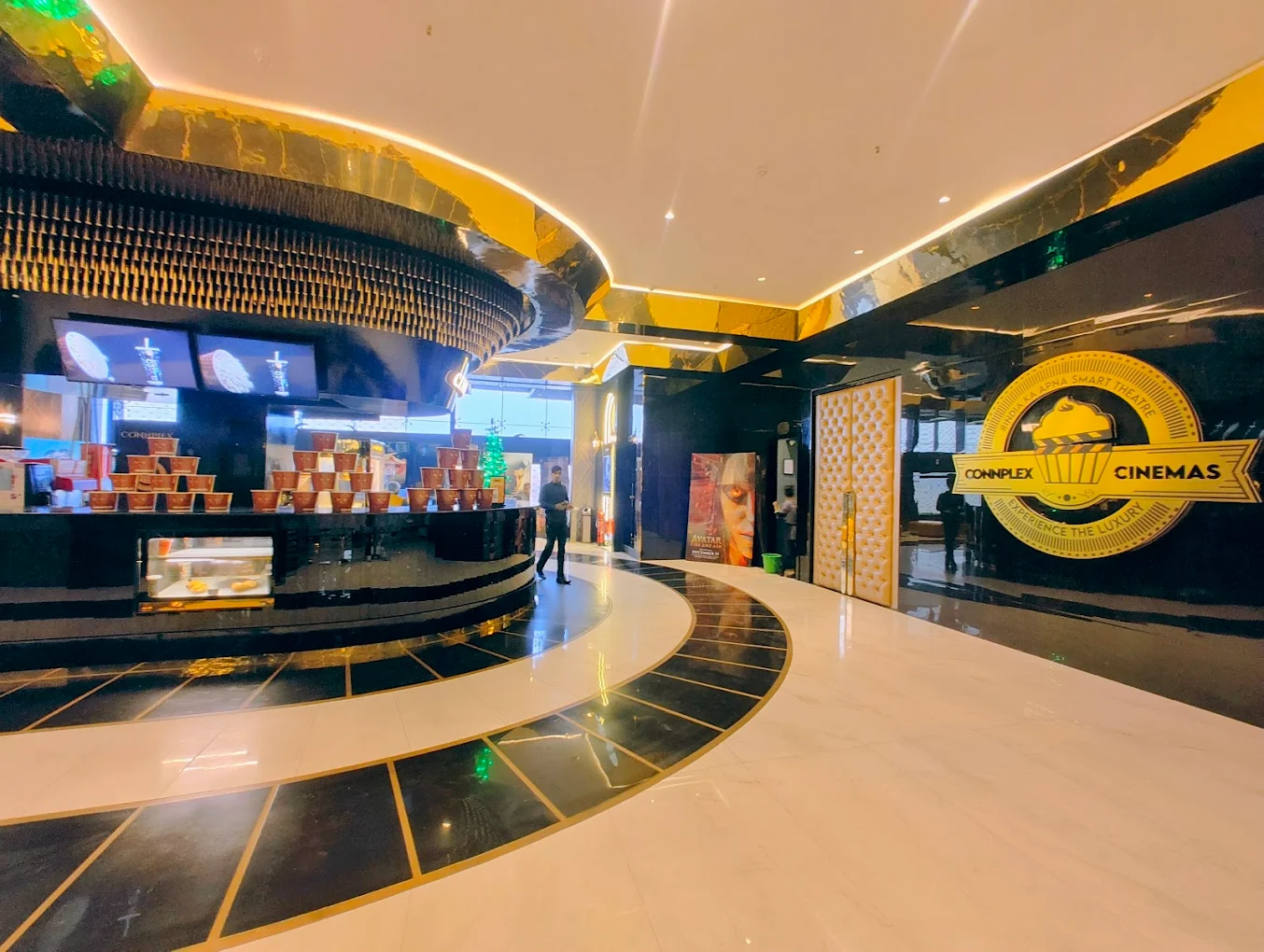 Connplex Cinemas (Luxuriance)